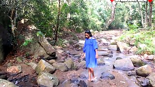 Fuck Outdoors At The Jungle River With My Stepsister Cum On Face