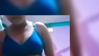 Desi Chubby gf showing his Pussy Full naked 