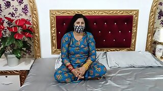 Beautiful Pakistani Sexy Aunty Sex With Large Dildo