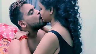 Amateur Indian girlfriend spreads legs to be licked and fucked