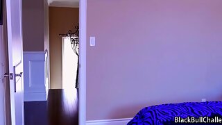 Velvet Skye Creampie, Doppel Penetration, Interracial