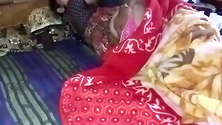 Sardiyo me sex ka mja, Lalita bhabhi ne apne pati ke sath milkar apni choot ki jabardast thukai karai 