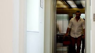 Ania Kinski, Dorcelclub