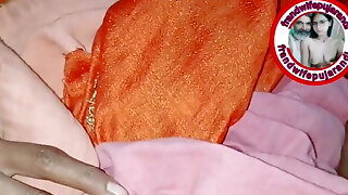 Puja bhabhi ka thuk laga ke Gand mara 