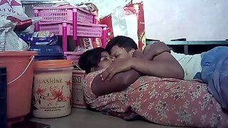 Indian Hot Wife Kissing Ass Bb