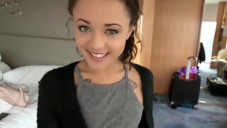 Smoking Skinny, Holly Hendrix, Toes Curling