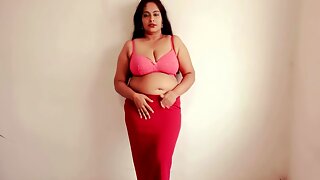 Horny Indian Arya Masturabating Her Self