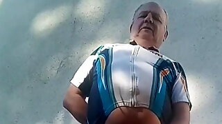 Gay Amateurs Outdoors