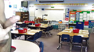 Muthu Pakda Gaya School Main Desi Bhabhi