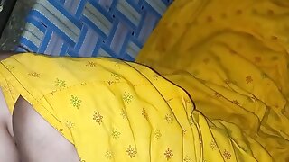 Hot sexy Kitu Bhabhi was called out of the house by her lover and fucked thoroughly on the cot.