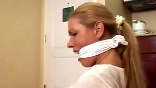 Housewife cleave gagged and hogtied
