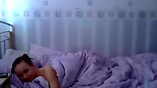 Petite cutie makes a sextape with her ugly skinny bf