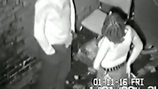 Security cam captures a partyslut fucking her one night stand in an alley