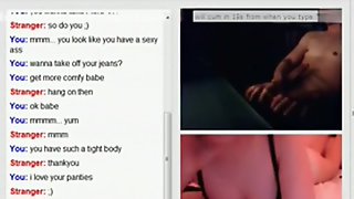 Girl plays with her shaved pussy for a stranger on omegle