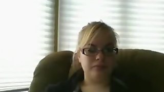 Chubby nerdy girl cant believe shes making a guy hard on omegle and masturbates !!!