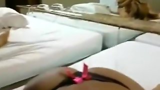 Pattaya girl gives this white guy the best holiday sex ever !!!
