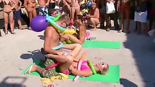 Beach Voyeur Compilation