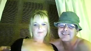Webcam Couple, Downblouse