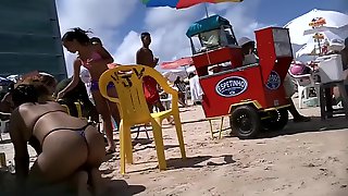 Beach Butt Voyeur