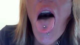 Tongue Piercing