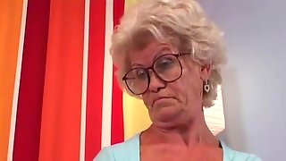 Granny Effie gets fucked