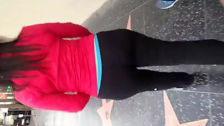 Nice fat ass Milf in leggings