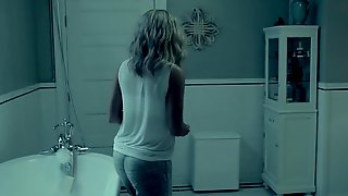 Kate Beckinsale - The Dissapointments Room