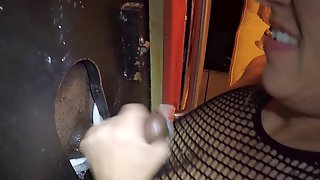 Nice cumshot from a cock at glory hole