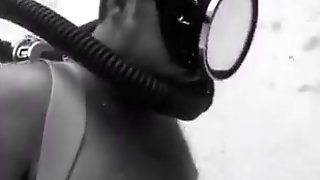 Scuba Sex in B&W