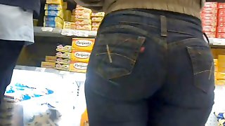 Pawg Voyeur, Jeans, Spy