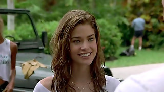 Young hot celebrities Denise Richards & Neve Campbell