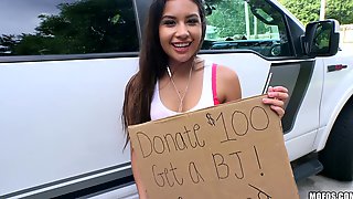 Bubble butt teen offers POV outdoor blowjob for $100 donation