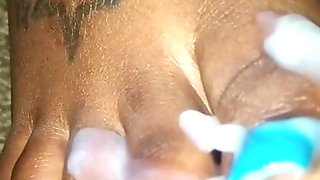 Ebony toes cumshot