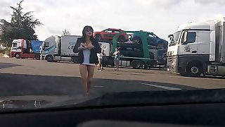 Raz du cul devant routiers