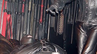 Leather Femdom, Leather Bondage, Leather Mistress