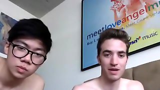 Homo Asian Boyfriend