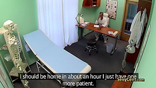 Doctor banged horny milf pussy hole