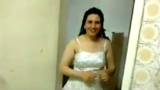 Arab bride ready to fuck
