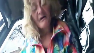 Old Granny gets picked up to suck some dick