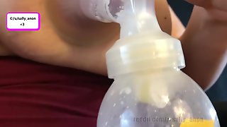 Lactating big boob milf huge nipples pumps breast milk after engorgement