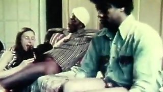 Teen in Glasses Has Sex with Black Men (1970s Vintage)
