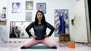 Spandex, Yoga