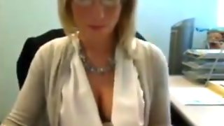 Little kiss muffin mature plays in office