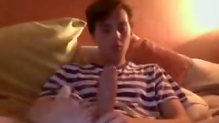 Gay Handjob Solo