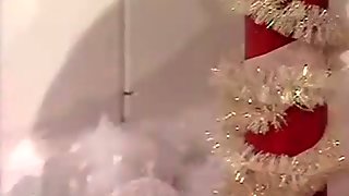 Kitty marie fucks santa