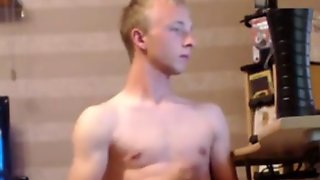 Cool amateur 18 year old gay guy