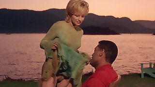 Celebrities Ellen Barkin & Laurence Fishburne Sex Scene