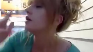 Excellent Stunning Girlfriend Blowjob on Workplace