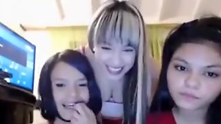 Three Girls Webcam