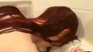 Liz vicious assfucked in her bath